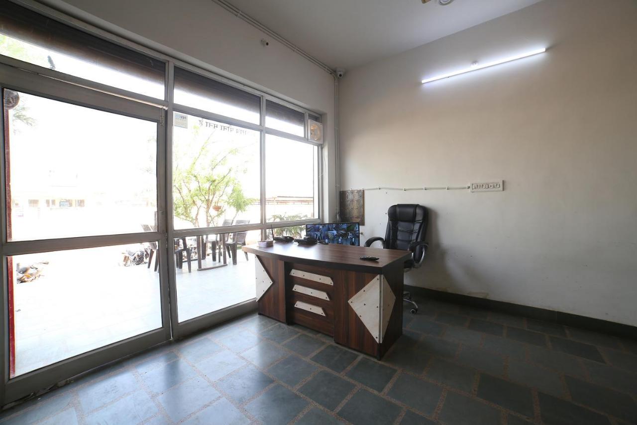 Oyo 37077 Hotel Rawat Ajmer Eksteriør billede