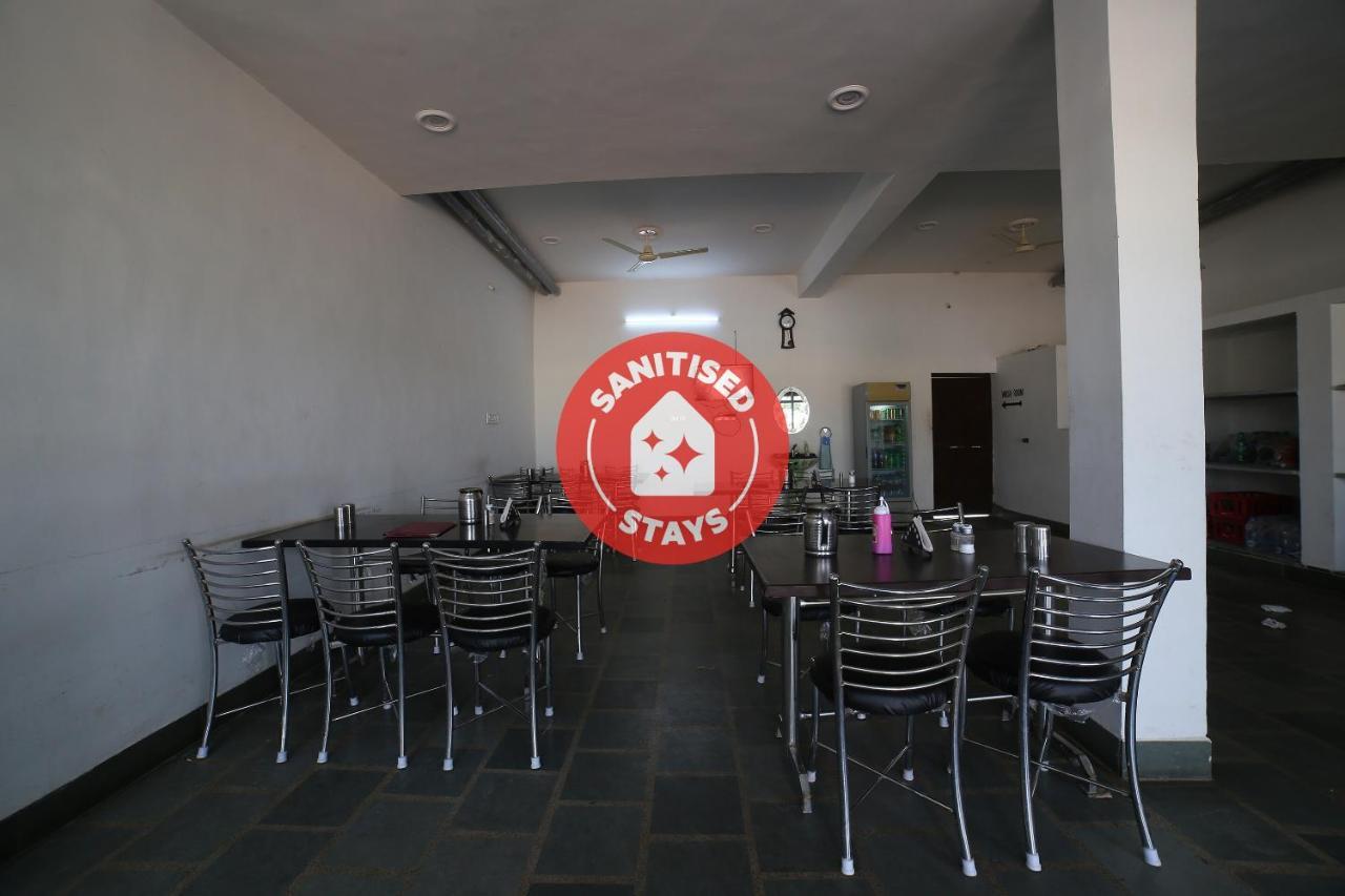 Oyo 37077 Hotel Rawat Ajmer Eksteriør billede